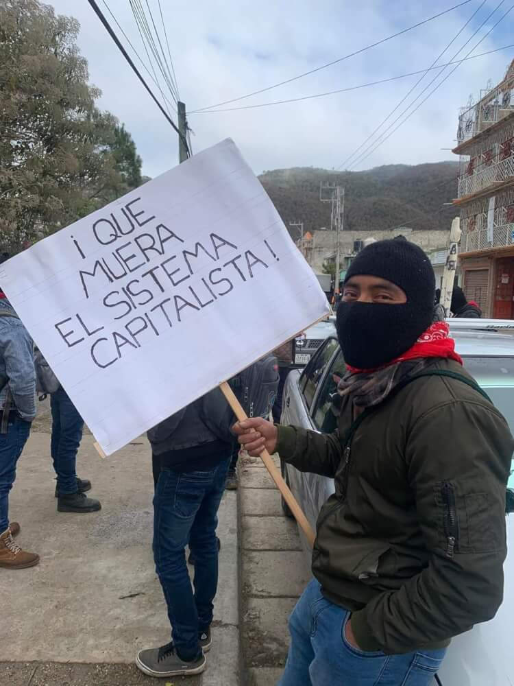 FNvnCZoUYAIeysn