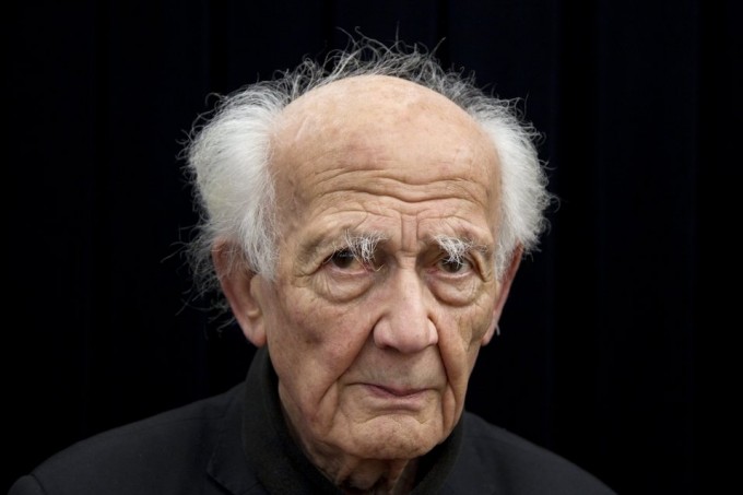 Zygmunt-Bauman-sociologo-filos 54244283473 54028874188 960 639-680x453