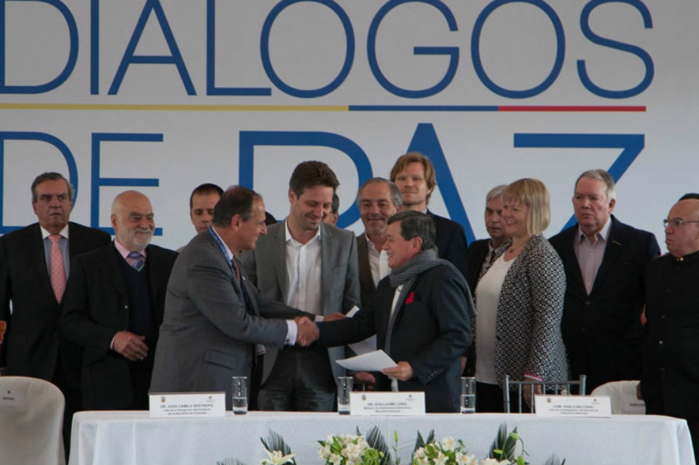 dialogo eln cancilleria ecuador
