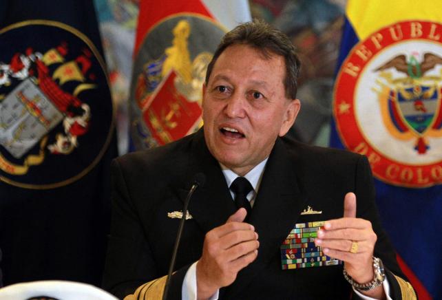 sancion militares espias